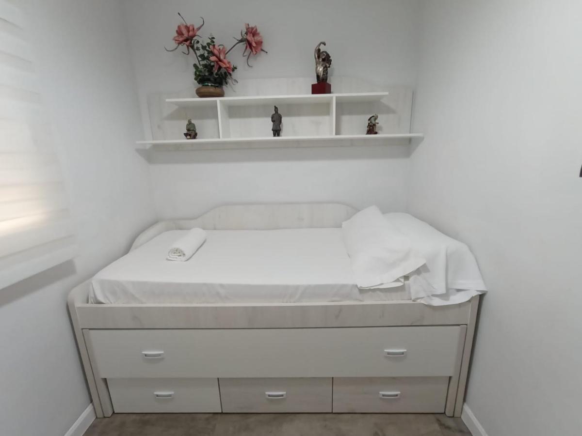 Los Nidos Carihuela New&Beach Торремолинос Экстерьер фото