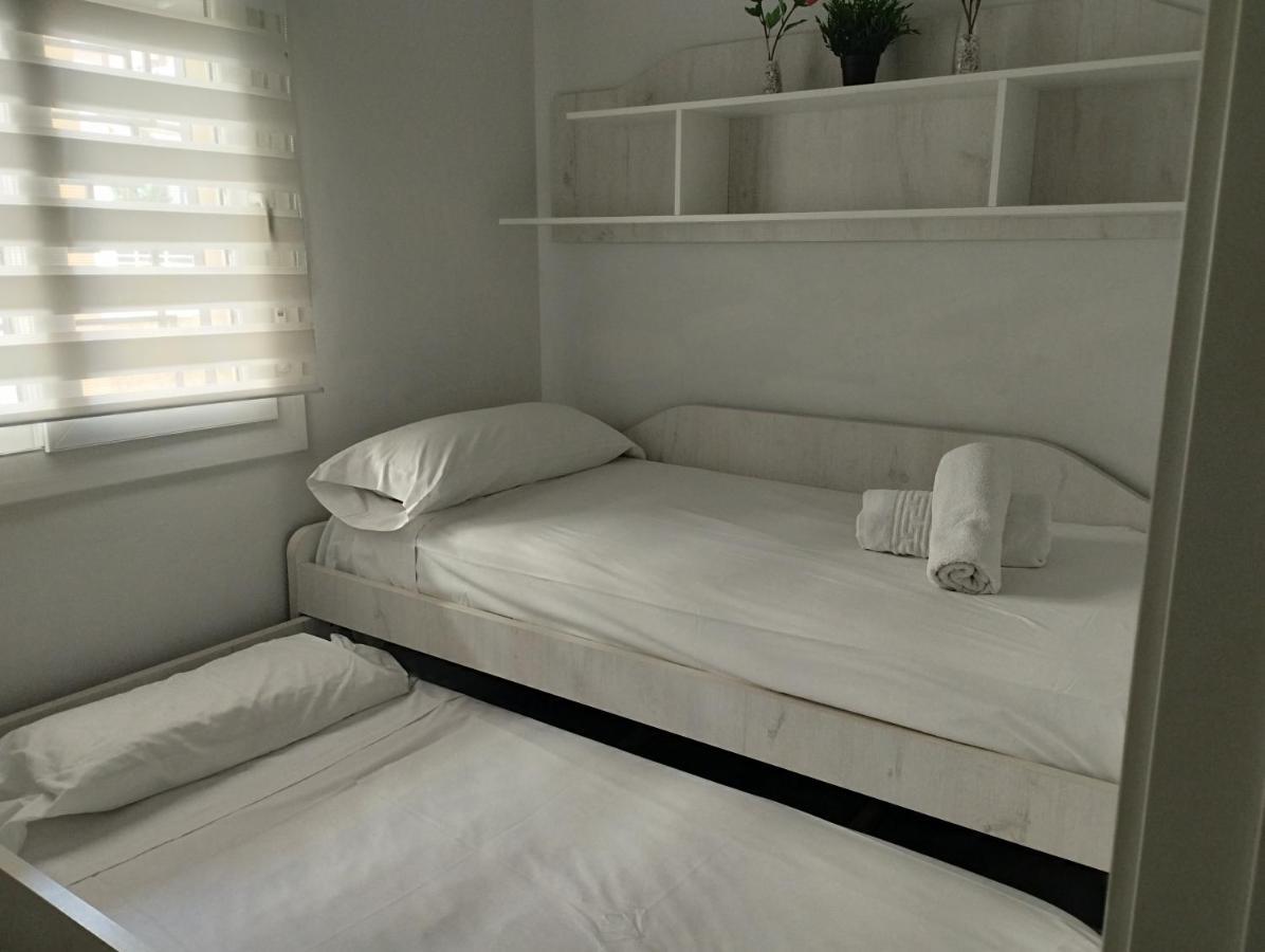 Los Nidos Carihuela New&Beach Торремолинос Экстерьер фото